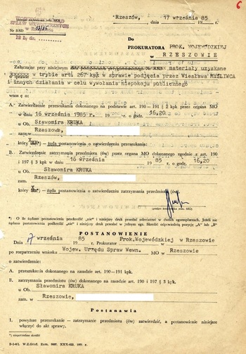 Zdjęcia z przeszukania mieszkania Sławomira Kruka