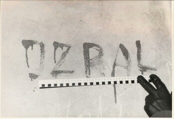 Białystok - napis na ścianie budynku "Izral" (Izrael) Białystok - napis na ścianie budynku "Izral" (Izrael)