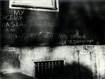 Hasła wywieszane i malowane przez strajkujących robotników Szczecina w grudniu 1970 r. i styczniu 1971 r.