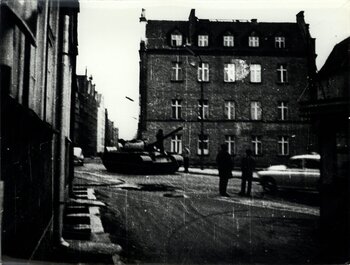 Czołg na ul. Ogarnej w Gdańsku, 15 grudnia 1970 r.