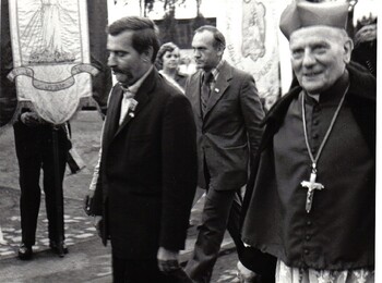 Uroczystości pod Pomnikiem Poległych Stoczniowców (1981)