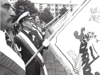 29 sierpnia 1981 r. - uroczystości poświęcenia Sztandaru NSZZ Solidarność Region Słupsk, autor zdjęć nieznany.