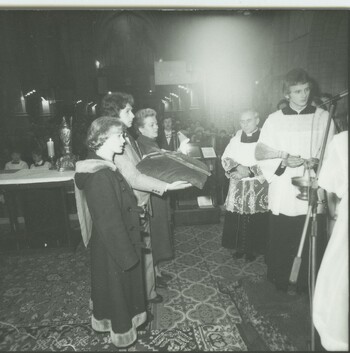 Poświęcenie krzyża dla MKZ