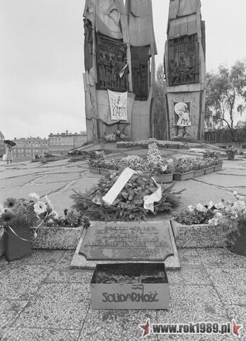 Gdańsk, pomnik Ofiar Grudnia 1970 (ze zbiorów Igora Witowicza)