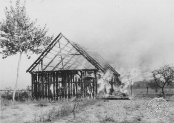 Spalony dom Hilarów koło Brochowa #1