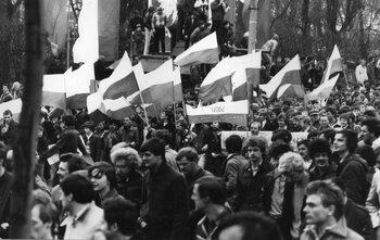 Manifestacja 1 maja 1982