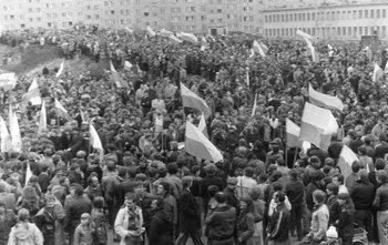 Manifestacja 1 maja 1982