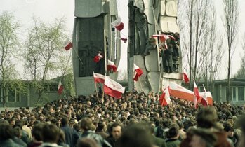 Manifestacja 1 maja 1982