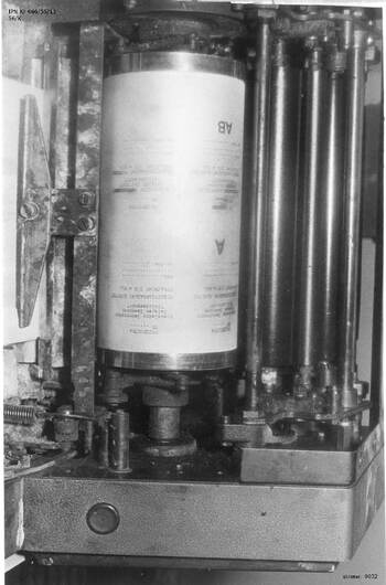 Materiały Wojewódzkiego Stanowiska Kierowania KWMO w Krakowie dotyczące operacji penetracyjno-poszukiwawczej krypt. "Kanał na terenie Kombinatu Metalurgicznego Huty im. Lenina w Krakowie w dniu 18 grudnia 1981