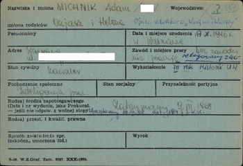 Przykładowa karta S-26 z kartoteki „Zatrzymani Marzec 68” dot. Adama Michnika