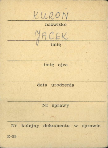 karty z kartoteki „Osoby przechodzące w sprawach śledczych” dot. Adama Michnika i Jacka Kuronia